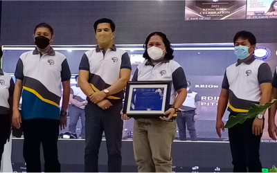 De Vera grabs 1st Place and 3rd Place for the Video and Poster Pitch Competition